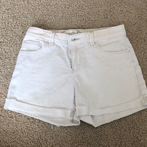GAP KIDS white shorts